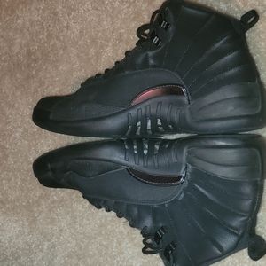 Air Jordan 12 Retro Winterized GS 'Triple Black' SIZE 9.5